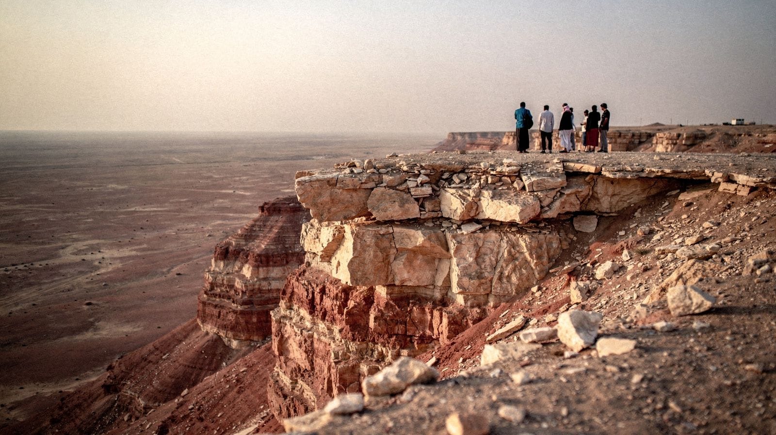 Can you visit Edge of the World without a tour?